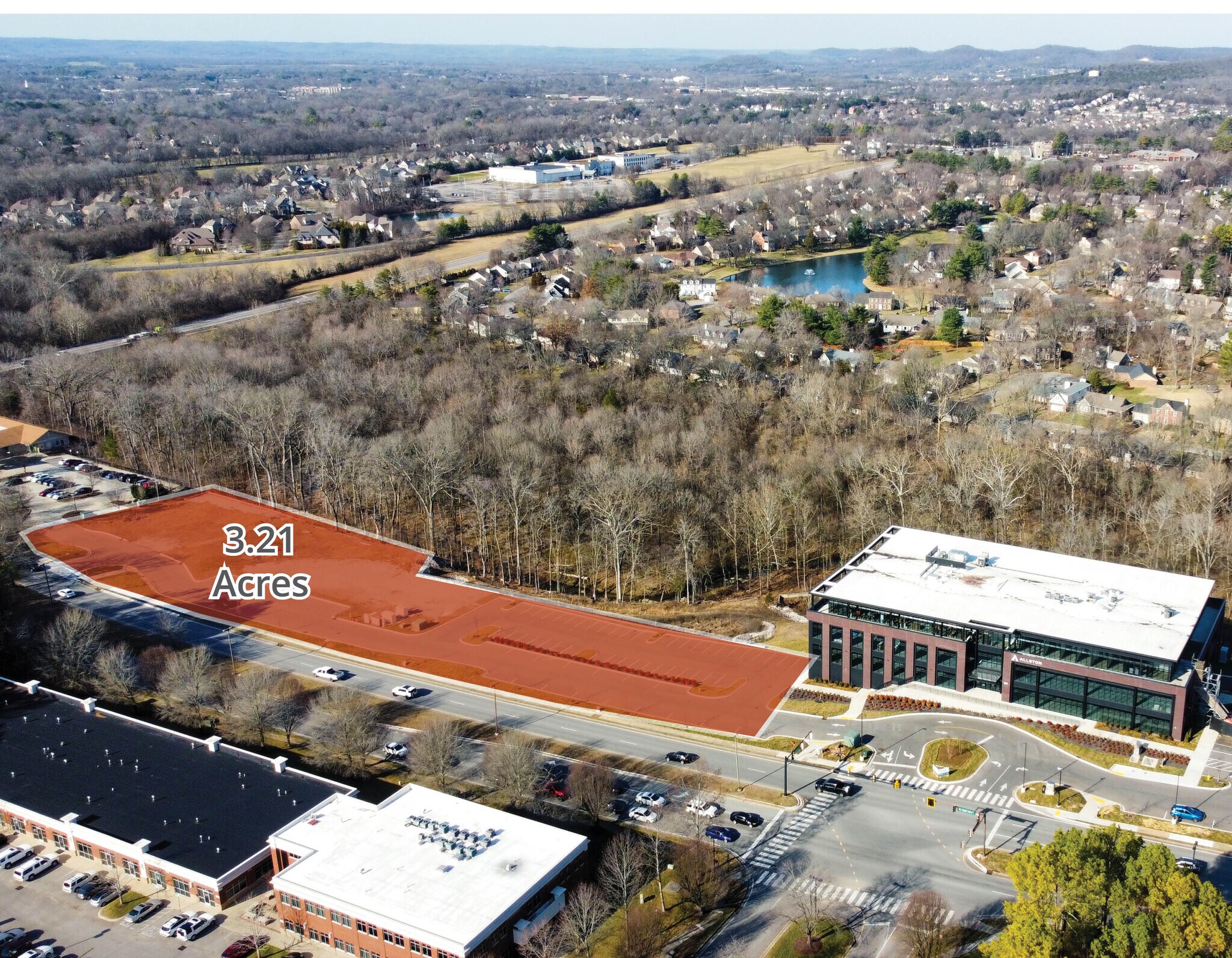 352 S Royal Oaks Blvd, Franklin, TN for sale Building Photo- Image 1 of 1