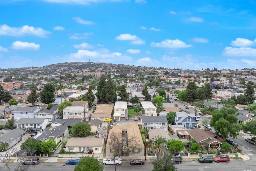 2751 E 14th St, Long Beach, CA for sale - Building Photo - Image 1 of 1