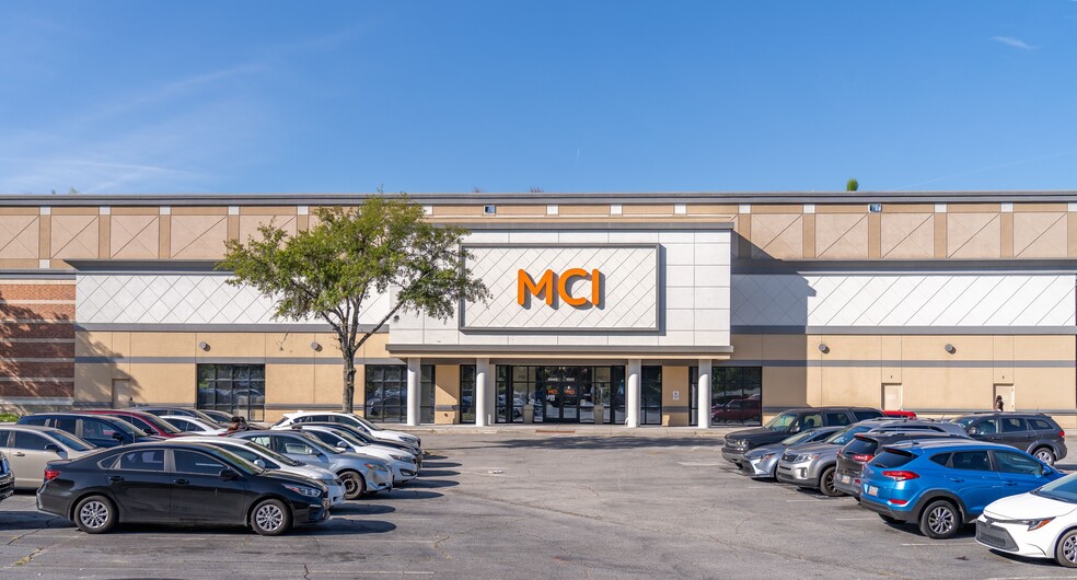 14045 Abercorn St, Savannah, GA for sale - Building Photo - Image 2 of 12