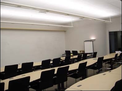 17989-17999 Chesterfield Airport Rd, Chesterfield, MO for lease - Interior Photo - Image 1 of 4