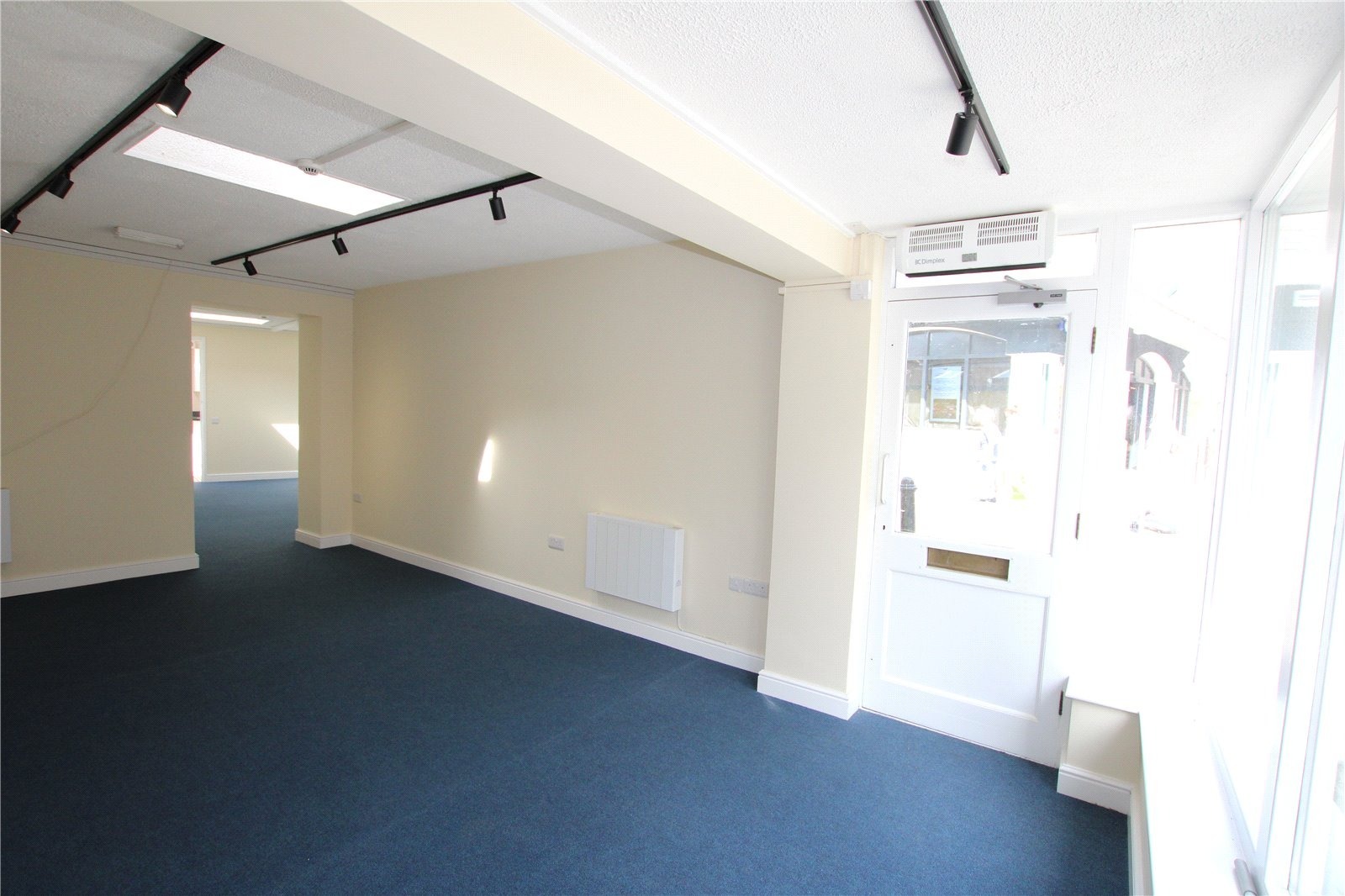 6-8 Bell St, Shaftesbury for lease Interior Photo- Image 1 of 7