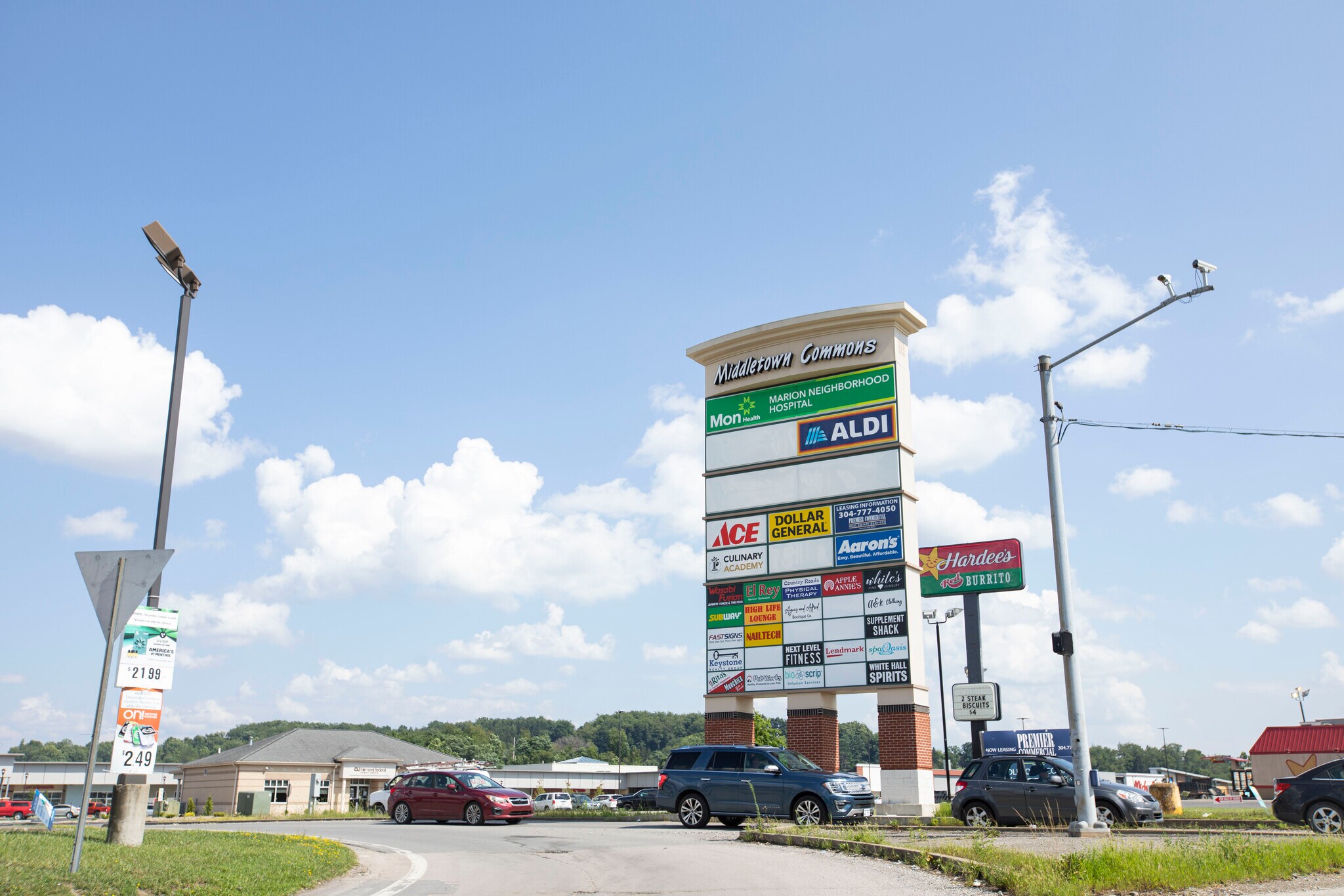 2600 Middletown Commons, White Hall, WV 26554 Office for Lease