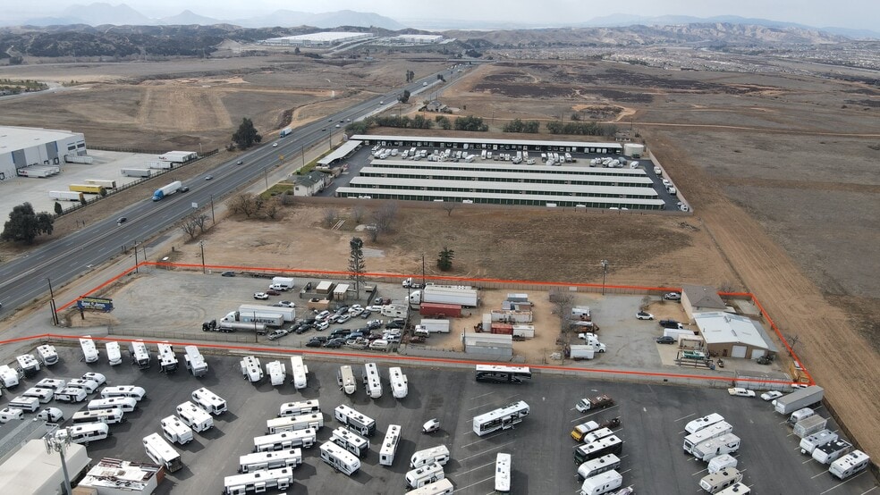 950 Western Knolls Ave, Beaumont, CA for sale - Building Photo - Image 2 of 17