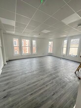 3 High St, Chesterfield for lease Interior Photo- Image 2 of 6