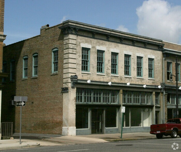 312 18th St N, Birmingham, AL for lease - Building Photo - Image 2 of 9