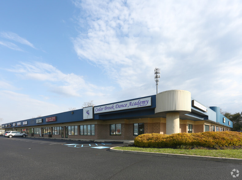 421 S Route 73, Berlin, NJ for lease - Building Photo - Image 1 of 25