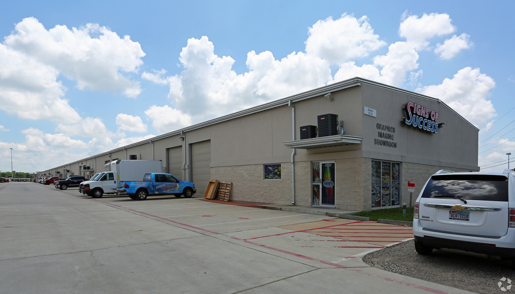 20220 Hempstead Rd, Houston, TX for sale Primary Photo- Image 1 of 1