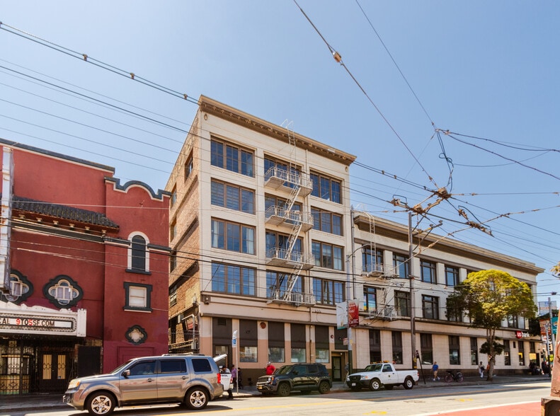 2973 16th St, San Francisco, CA for lease - Building Photo - Image 3 of 15