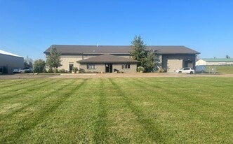 650 Brakke Dr, Hudson WI - Warehouse