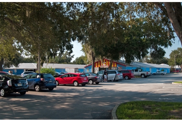 4301 W Vine St, Kissimmee, FL for lease - Primary Photo - Image 1 of 1