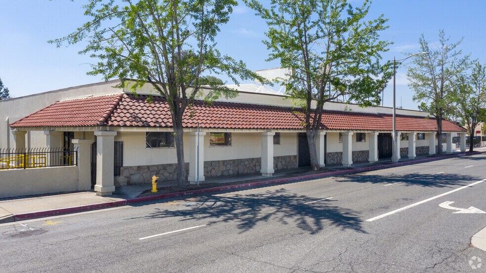 276 E Valley Blvd, Colton, CA for sale - Building Photo - Image 2 of 5