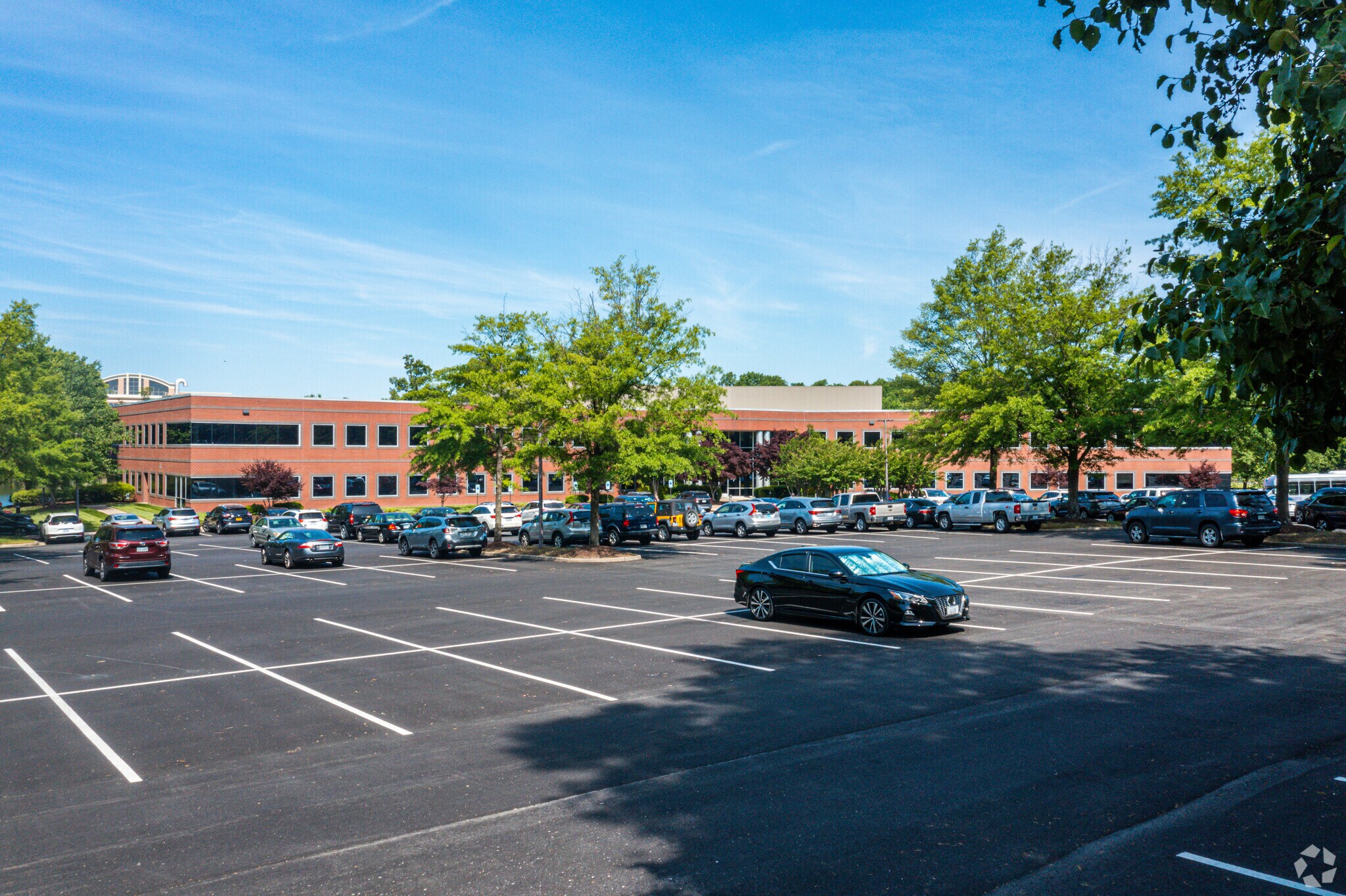 4900 Cox Rd, Glen Allen, VA for lease Building Photo- Image 1 of 12