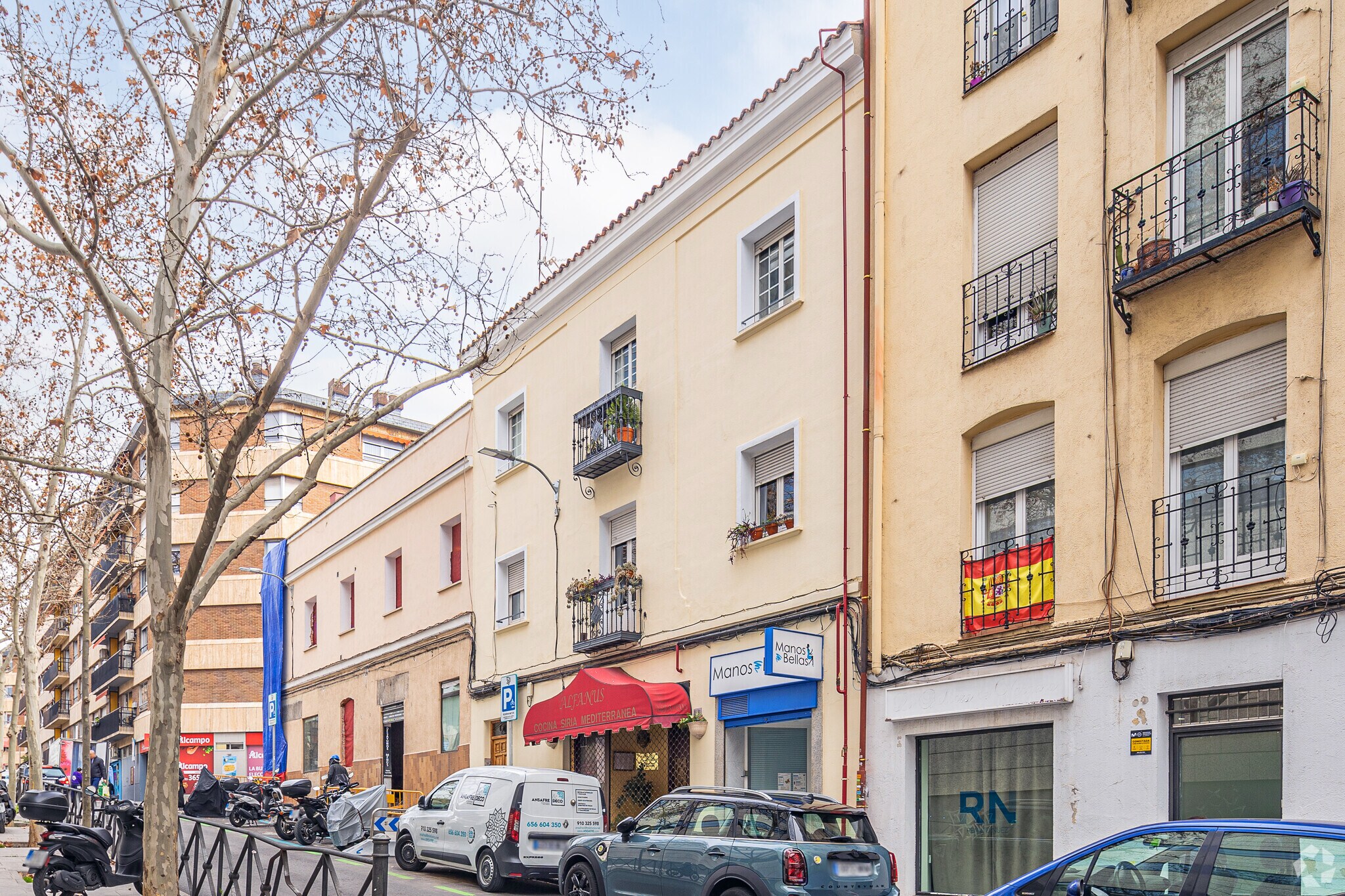 Calle de Pechuán, Madrid, Madrid for lease Primary Photo- Image 1 of 2