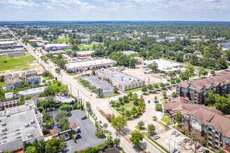 900 W 34th St, Houston, TX - AERIAL  map view - Image1