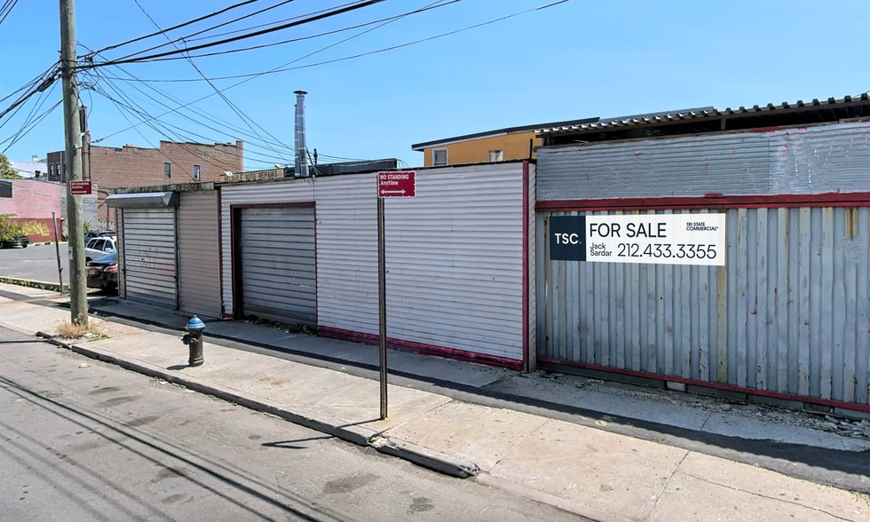 2014 Cornaga Ave, Far Rockaway, NY for sale - Building Photo - Image 2 of 6
