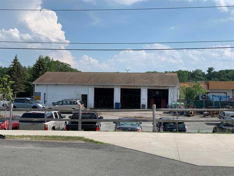 538 Vischer Ferry Rd, Clifton Park, NY 12065