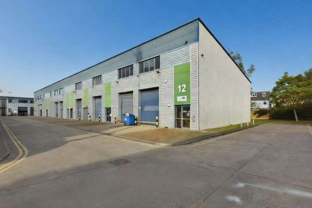 170 Rowan Rd, London for lease Building Photo- Image 1 of 8