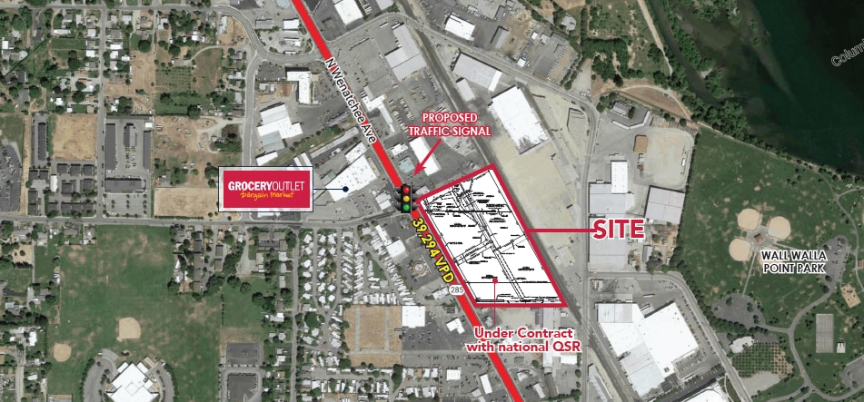 1567 N Wenatchee Ave, Wenatchee, WA for sale - Building Photo - Image 1 of 3