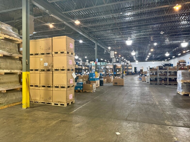 395 Cambridge Rd, Cambridge, OH for sale - Building Photo - Image 2 of 8