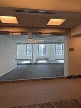 400 N Michigan Ave, Chicago, IL for lease Interior Photo- Image 2 of 12