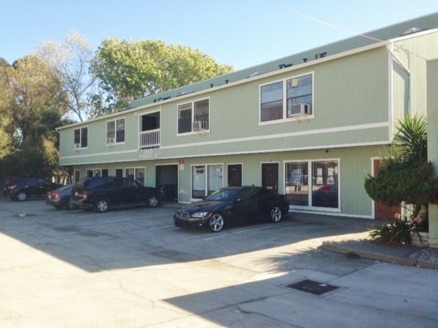 20910 Redwood Rd, Castro Valley, CA for lease Building Photo- Image 1 of 11