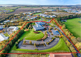 Carnegie Av, Dunfermline, FIF - aerial  map view