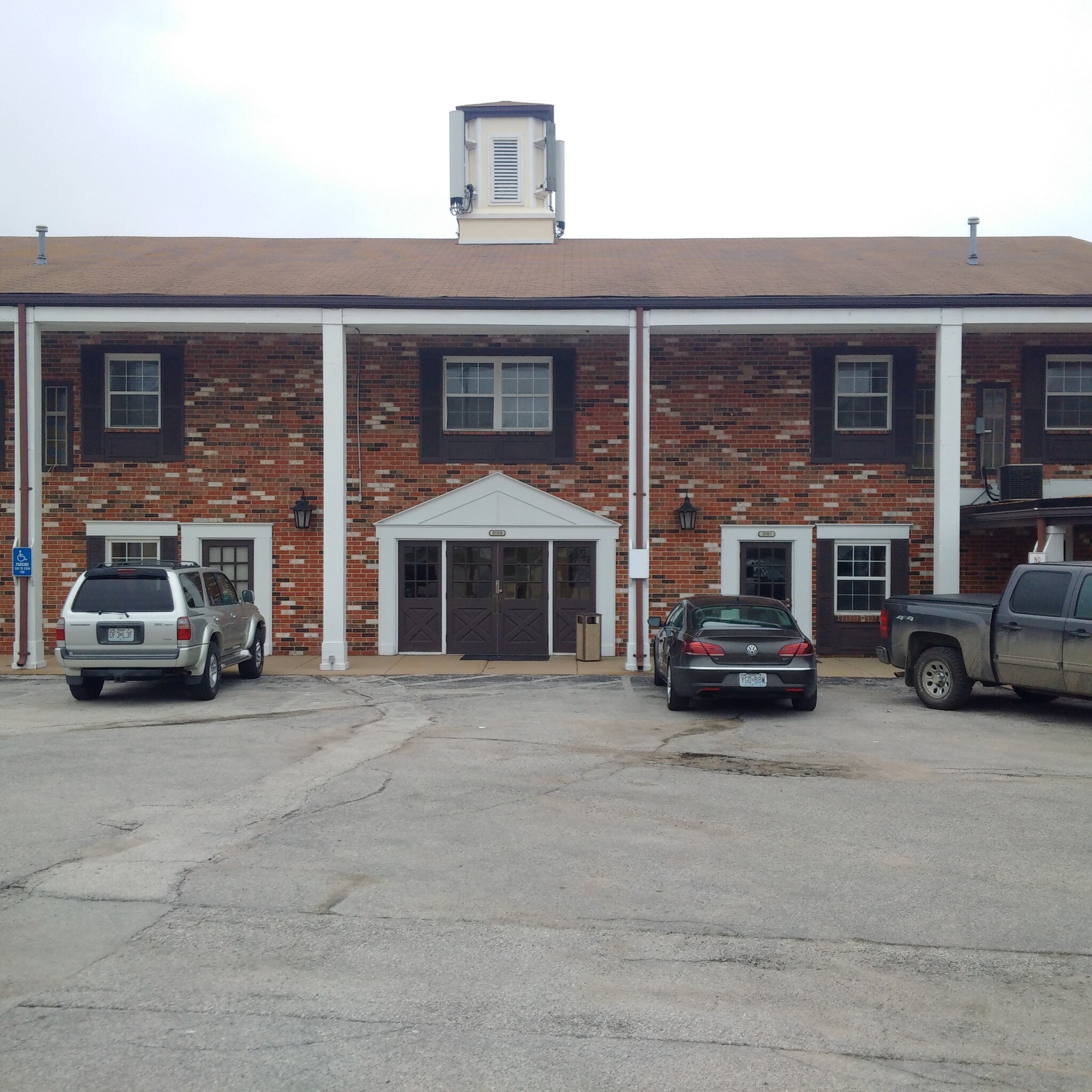 3145-3159 Fee Fee Rd, Bridgeton, MO for sale Building Photo- Image 1 of 1