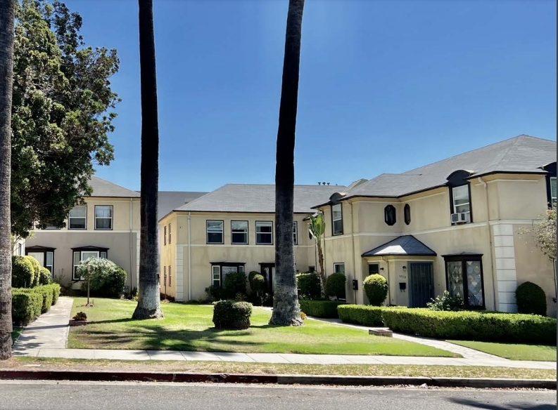 1852-1862 N Edgemont St, Los Angeles, CA for sale - Primary Photo - Image 1 of 1