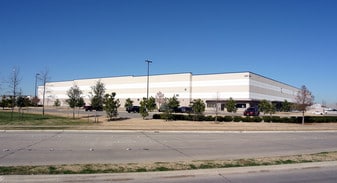 1991 Lakepointe Dr, Lewisville TX - Warehouse