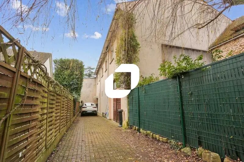 Flex in Châtenay-Malabry for sale - Building Photo - Image 3 of 12