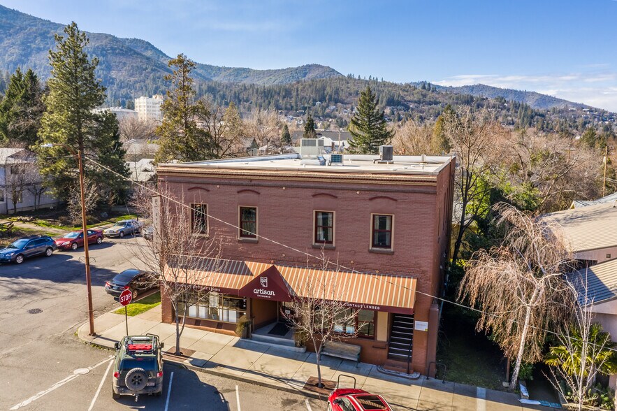 215 4th St, Ashland, OR for sale - Building Photo - Image 1 of 1