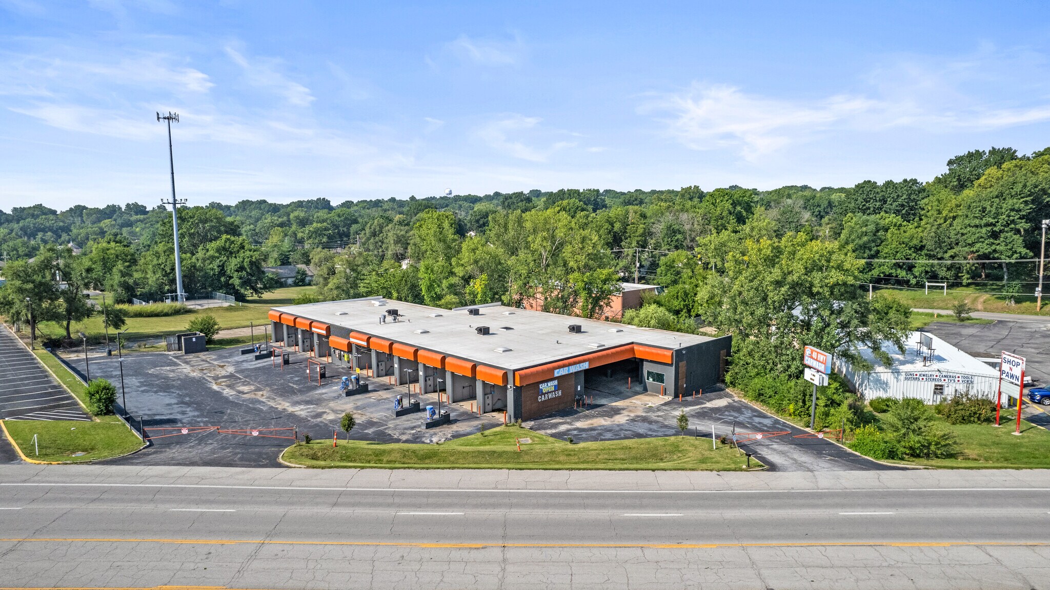 12939 E Us Highway 40, Independence, MO for sale Building Photo- Image 1 of 1