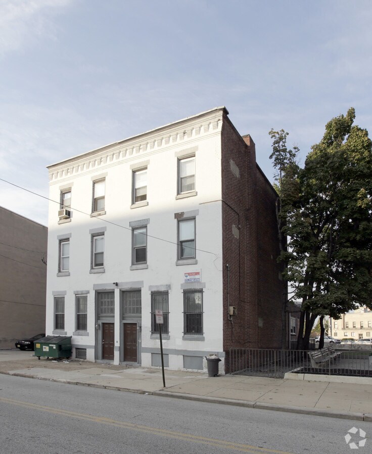 525527 Penn St, Camden, NJ 08102