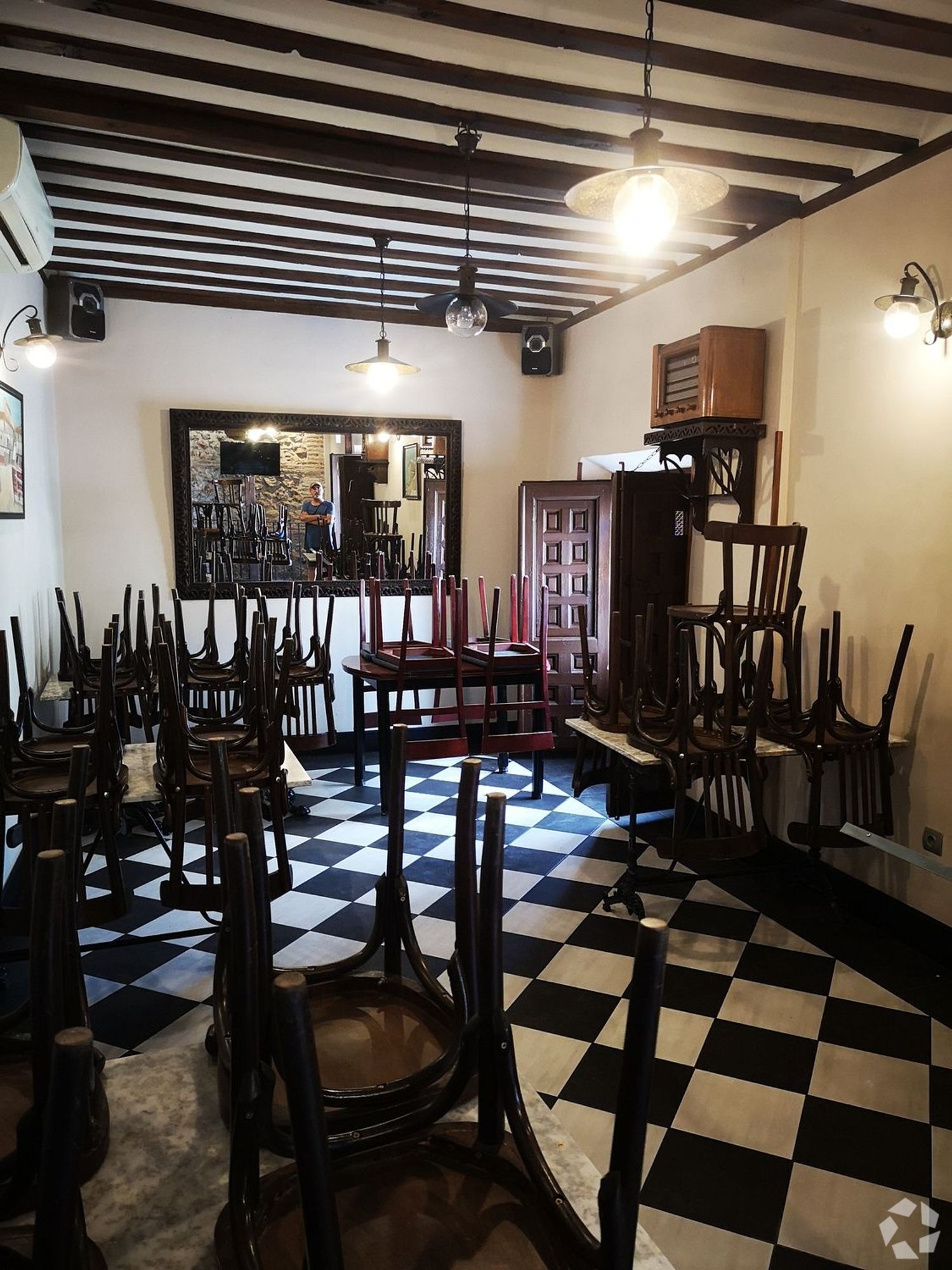 Multifamily in Chinchón, Madrid for sale Interior Photo- Image 1 of 2