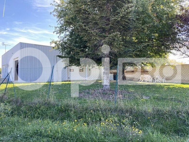 Flex in Septfonds for lease - Building Photo - Image 3 of 4