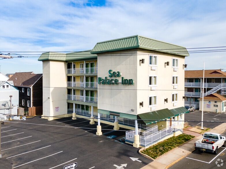 136 Sumner Ave, Seaside Heights, NJ for sale - Primary Photo - Image 1 of 11