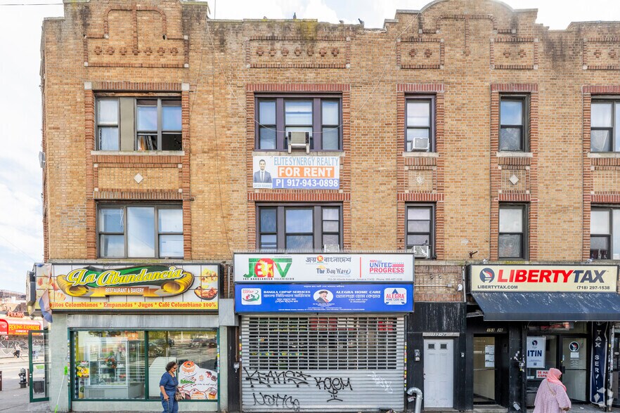 153-38 Hillside Ave, Jamaica, NY for sale - Primary Photo - Image 1 of 1