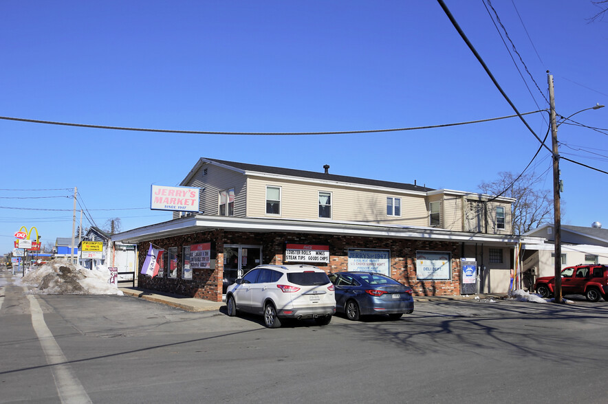 1022 Main St, Sanford, ME for sale - Building Photo - Image 1 of 1