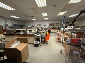 145 Sherwood Ave, Farmingdale, NY for lease Interior Photo- Image 2 of 4