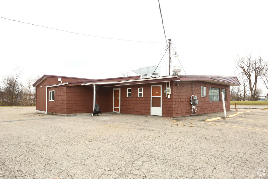 12099 N Saginaw Rd, Clio, MI for sale - Building Photo - Image 3 of 6