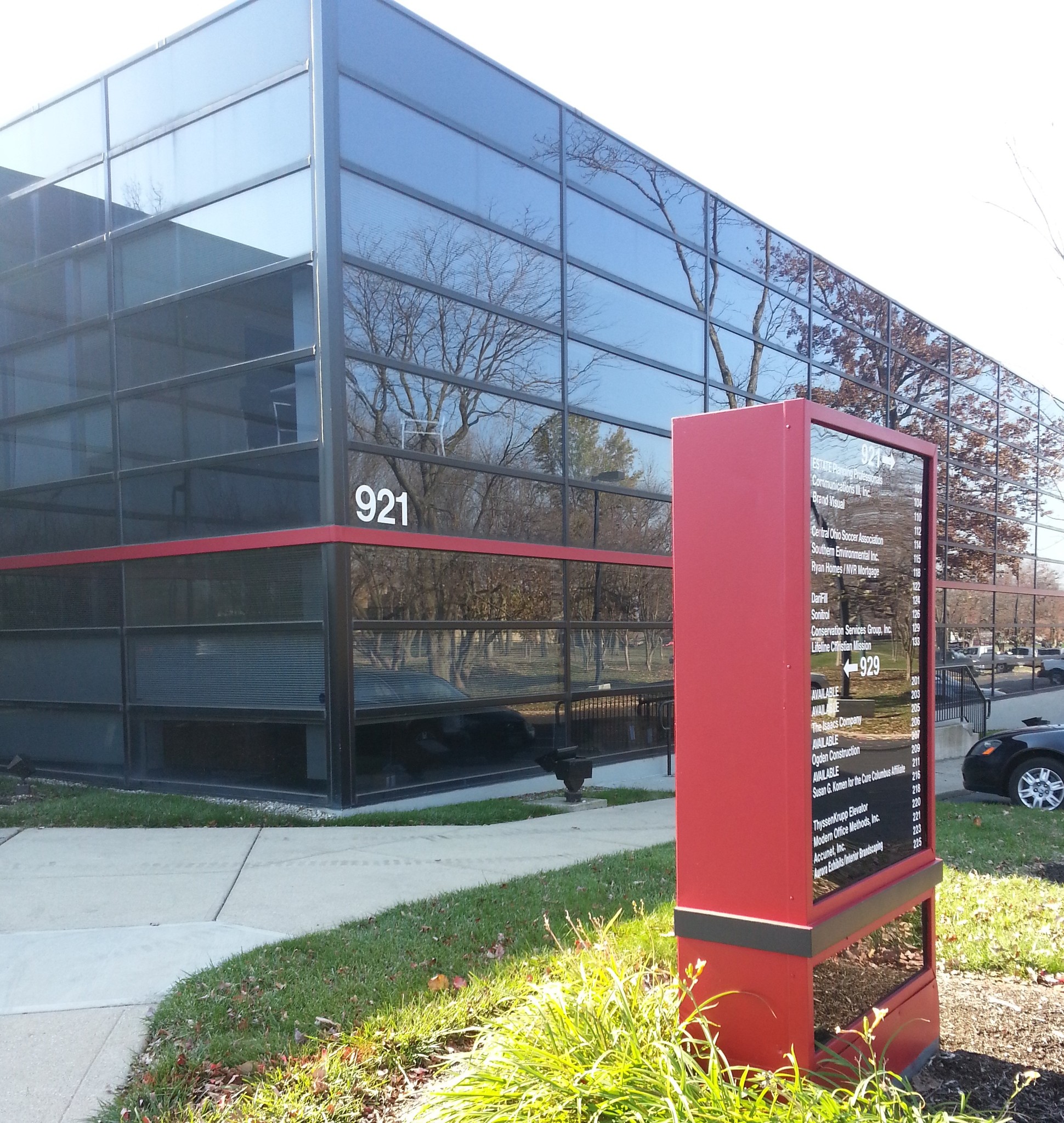 921-929 Eastwind Dr, Westerville, OH for lease Building Photo- Image 1 of 4