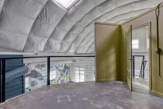 1123 Zonolite Rd NE, Atlanta, GA for lease Building Photo- Image 2 of 6