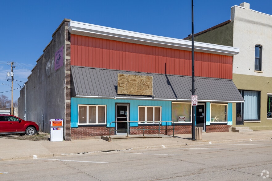 108 W State St, Jefferson, IA for sale - Primary Photo - Image 1 of 1