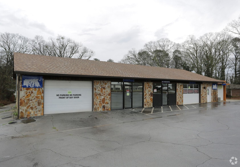 7190 S Sweetwater Rd, Lithia Springs, GA 30122