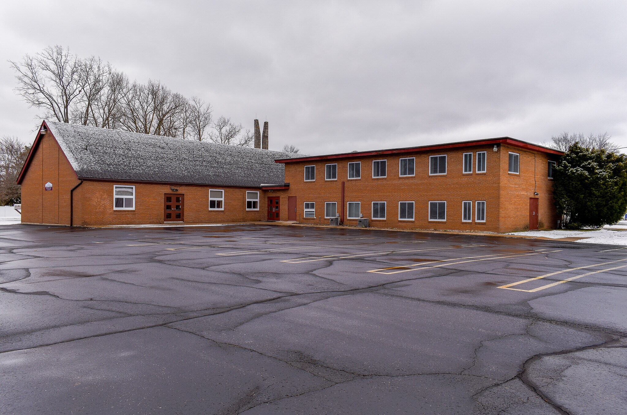 1717 E Sugnet Rd, Midland, MI for sale Building Photo- Image 1 of 1