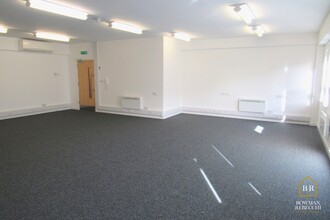 32 Kempock St, Gourock for lease Interior Photo- Image 1 of 5