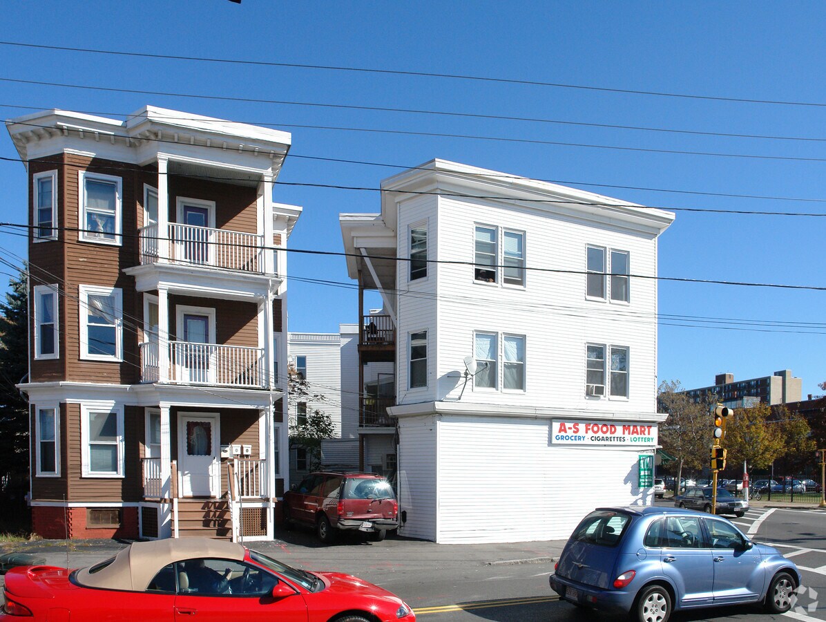 70 Commercial St, Lynn, MA 01905