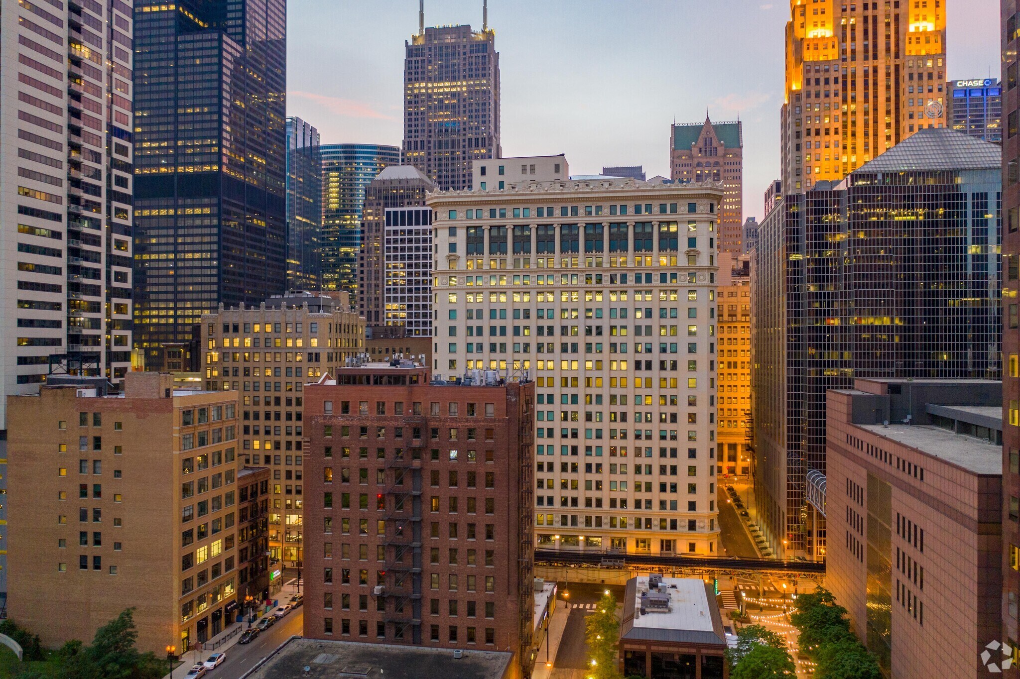 175 W Jackson Blvd, Chicago, IL 60604 Retail for Lease