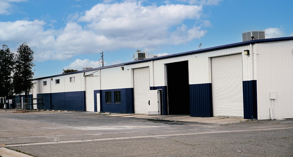 1314 E North Ave, Fresno, CA for sale - Building Photo - Image 2 of 12
