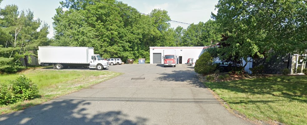 5 Veronica Ave, Somerset, NJ for sale - Building Photo - Image 3 of 21